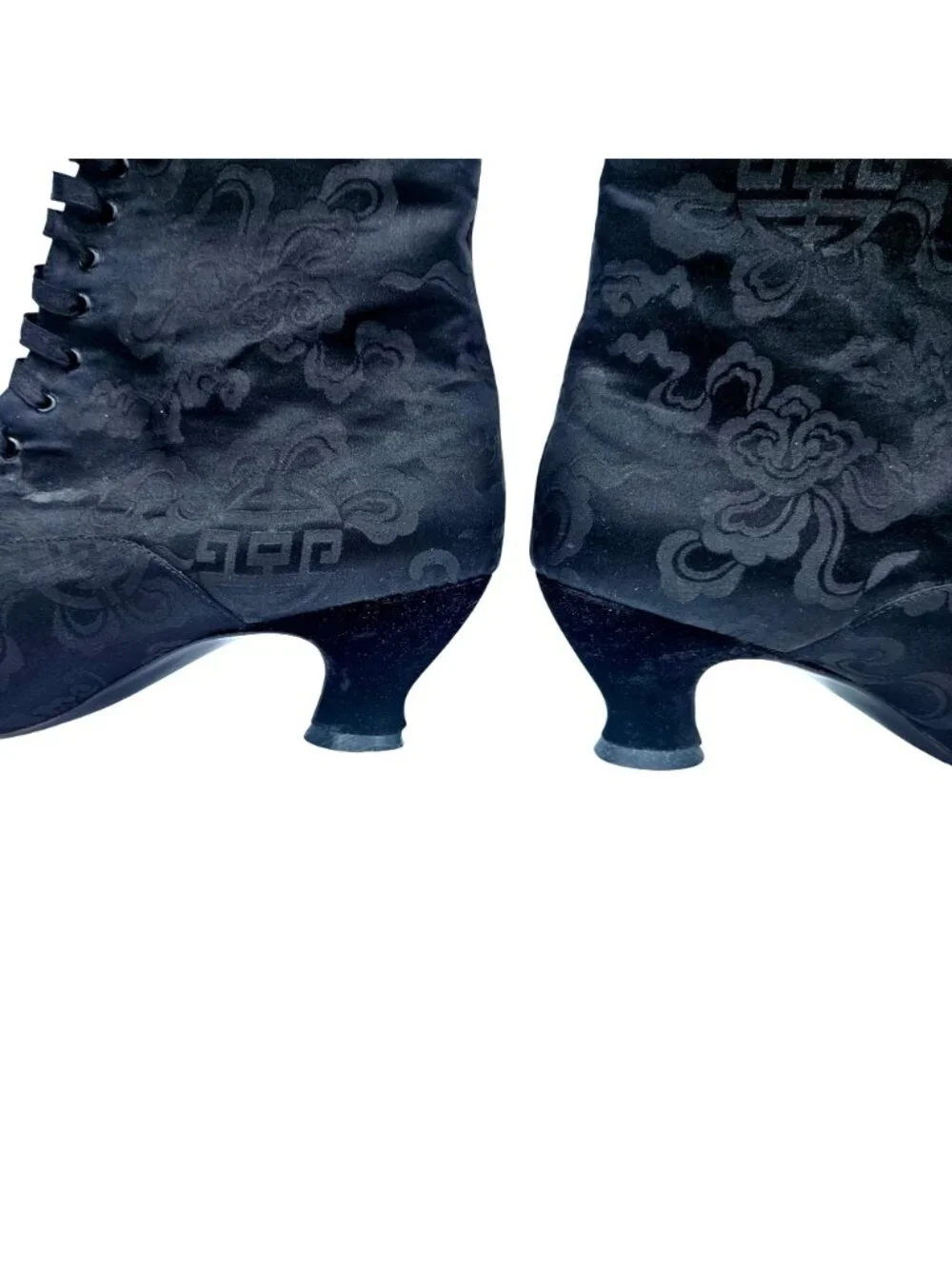 Vintage 90s Natori Victorian Edwardian Black Brocade Lace Up Booties Sz 10B